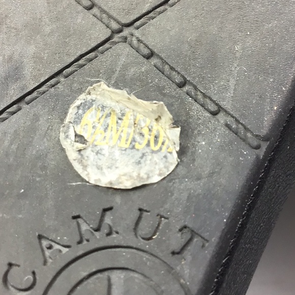 Vince Camuto Gladiator Sandals - Picture 8 of 8